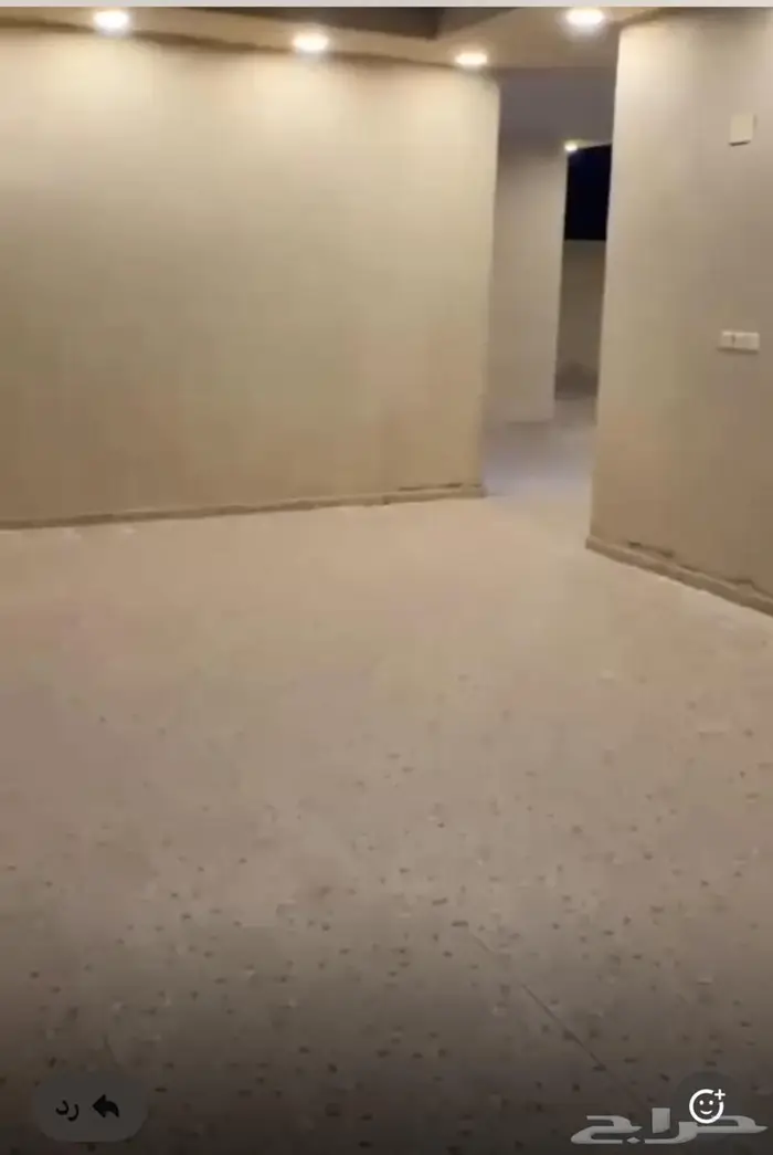 ملحق مع سطح مستقل الوسام 3 8