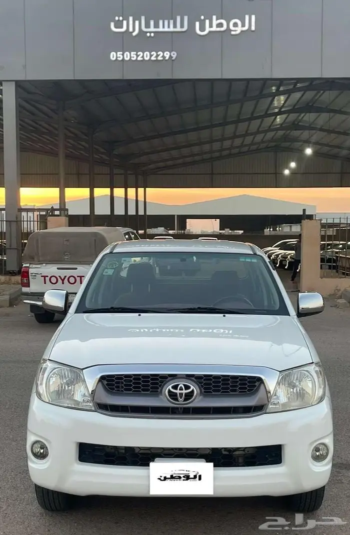 هايلوكس 2010 غمارتين GLX اتوماتيك 0