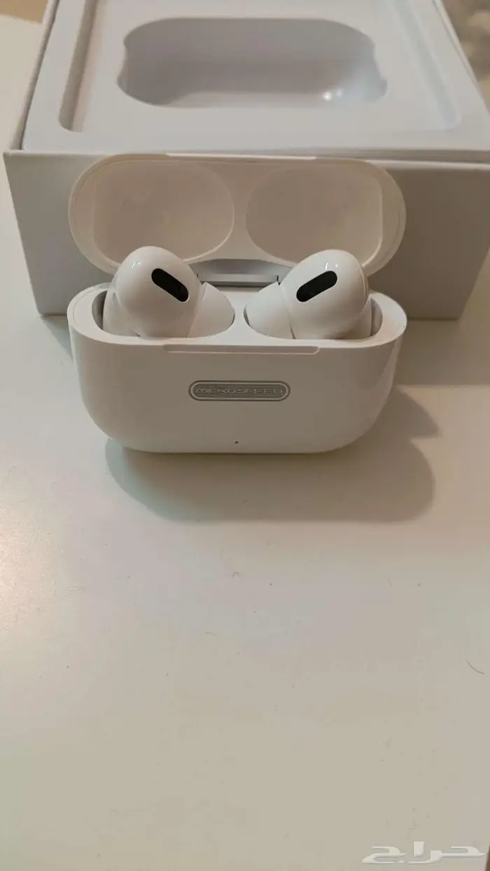 شاحن متنقل وسماعه 2