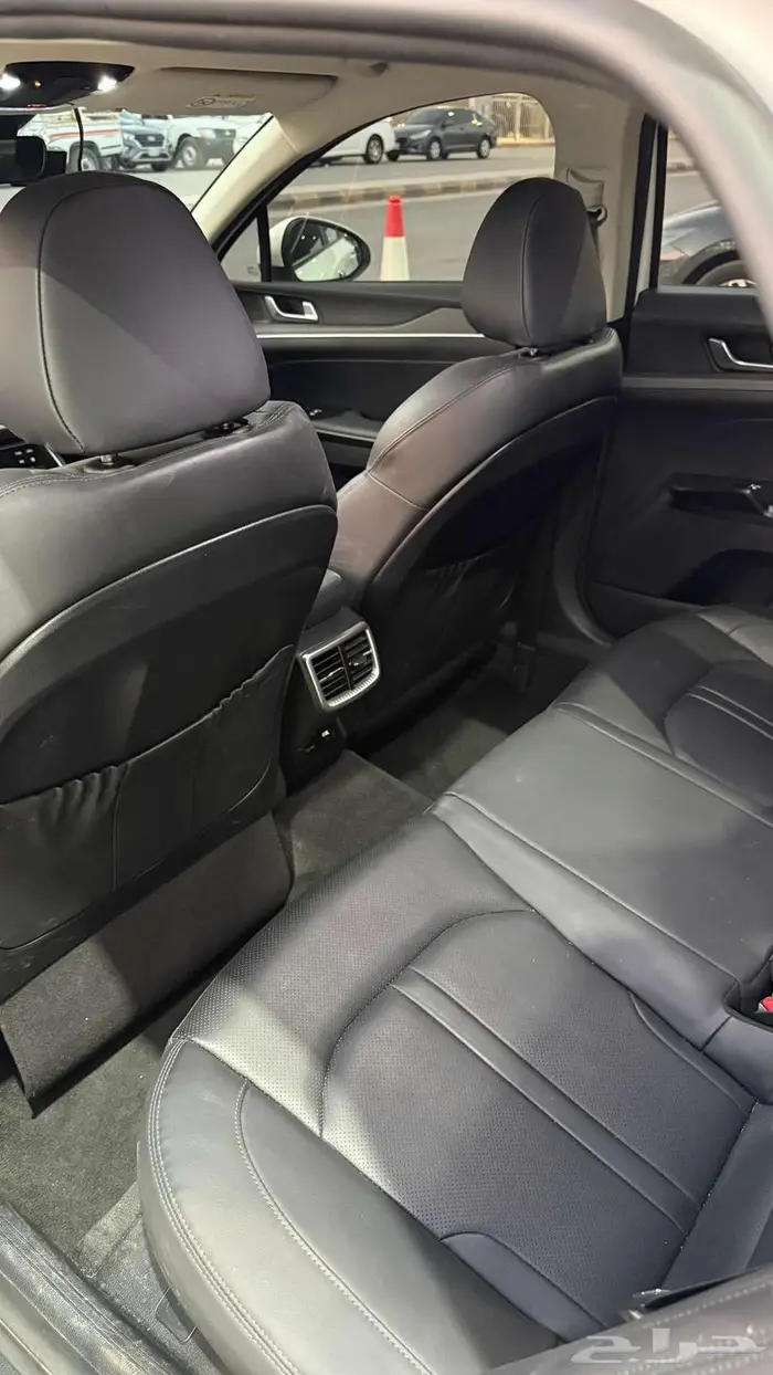 كيا 5 2022 نص فل عداد 150 ألف 6