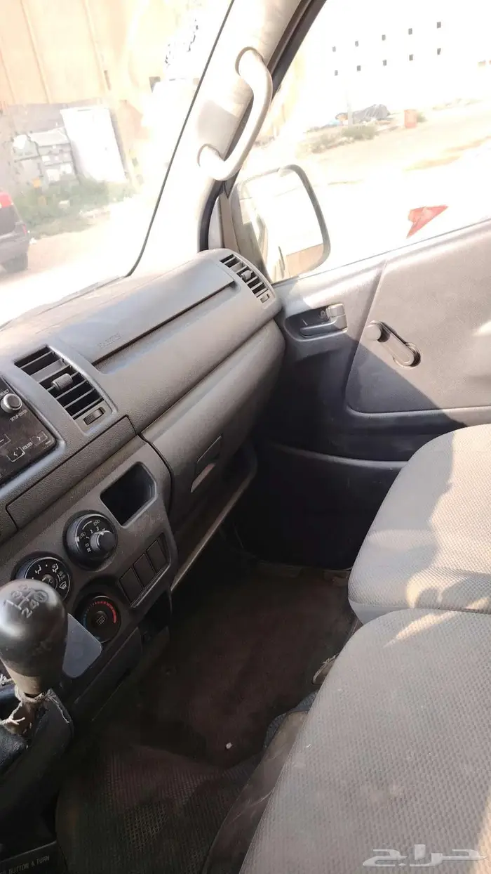 باص تويوتا بضاعة 2017 7