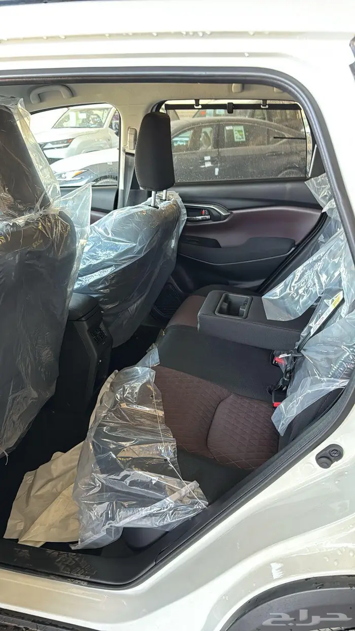 تويوتا أوربان كروز GL 2026ابيض 8