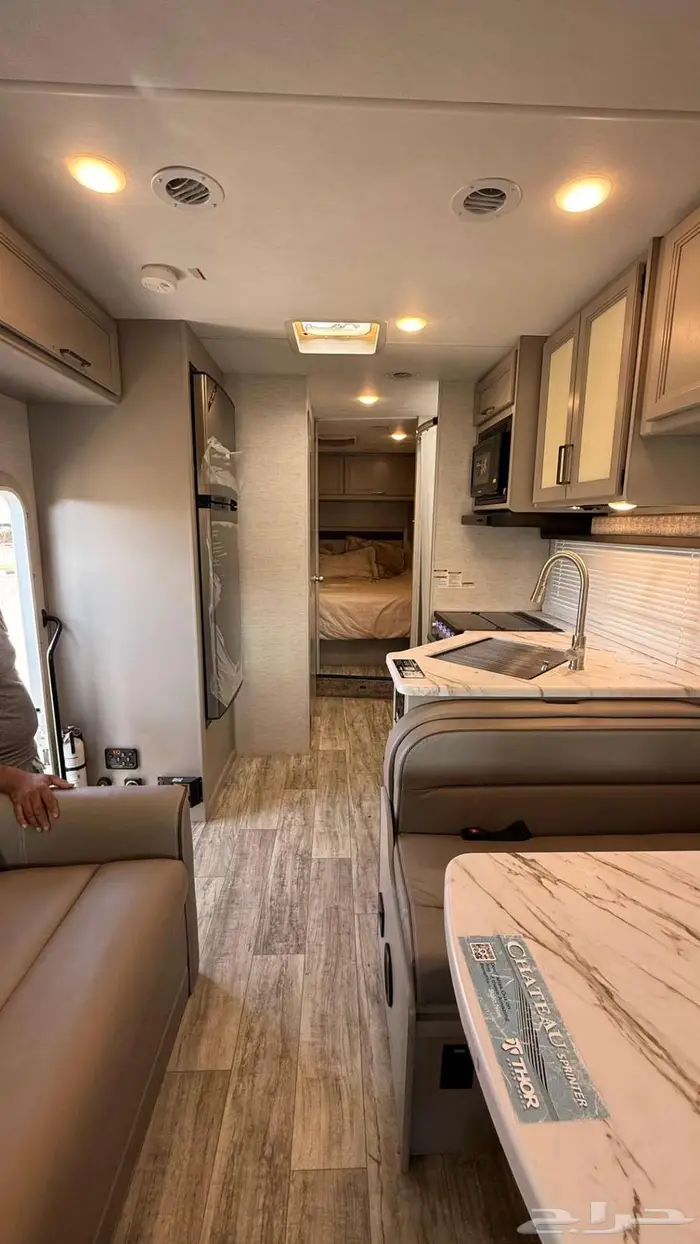 كرفان فورد موتر هوم امريكي موديل 2024 19