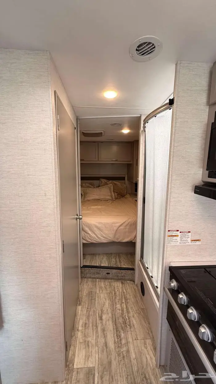 كرفان فورد موتر هوم امريكي موديل 2024 22