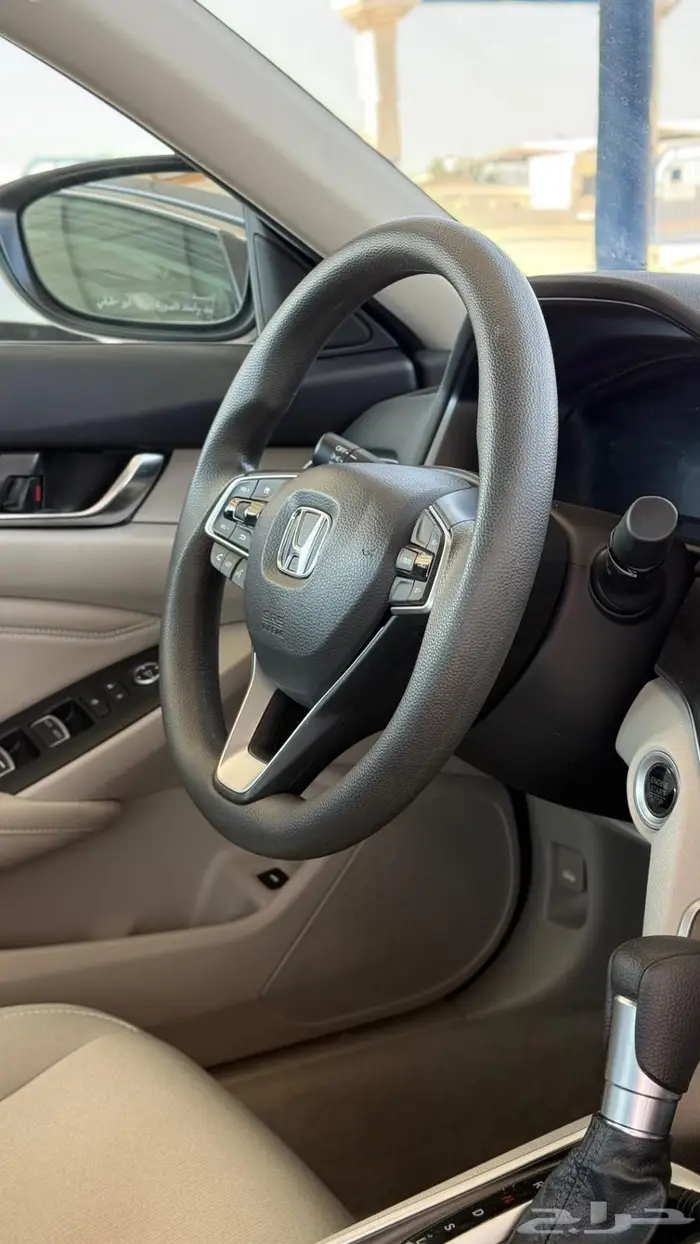 هوندا اكورد 2022 ستاندر عداد 44 الف فقط 12