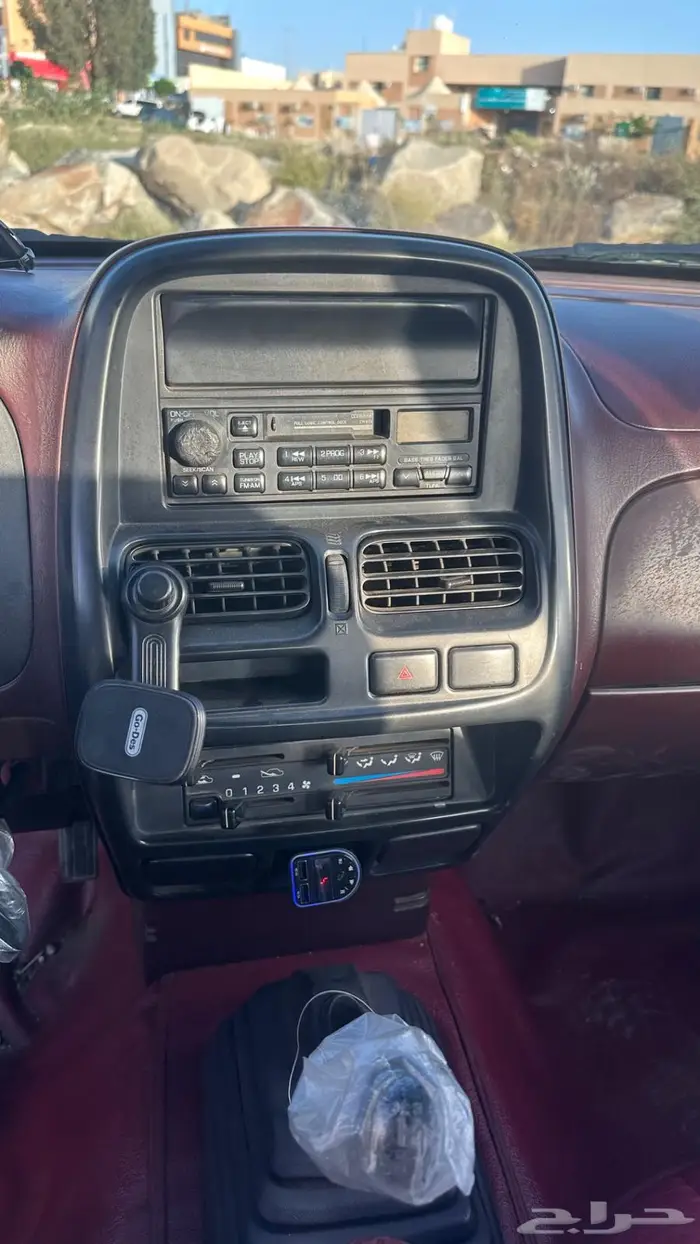 ددسن نيسان 2002 8