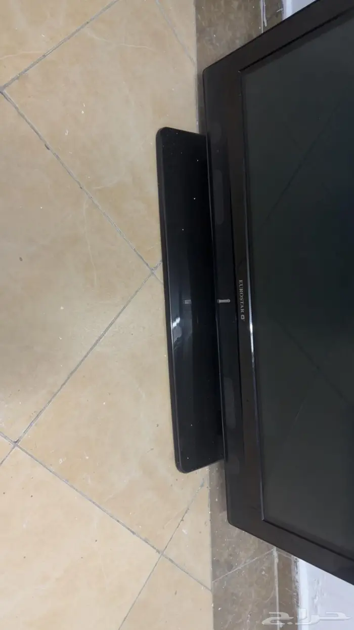 تلفزيون بكامل معداته 1