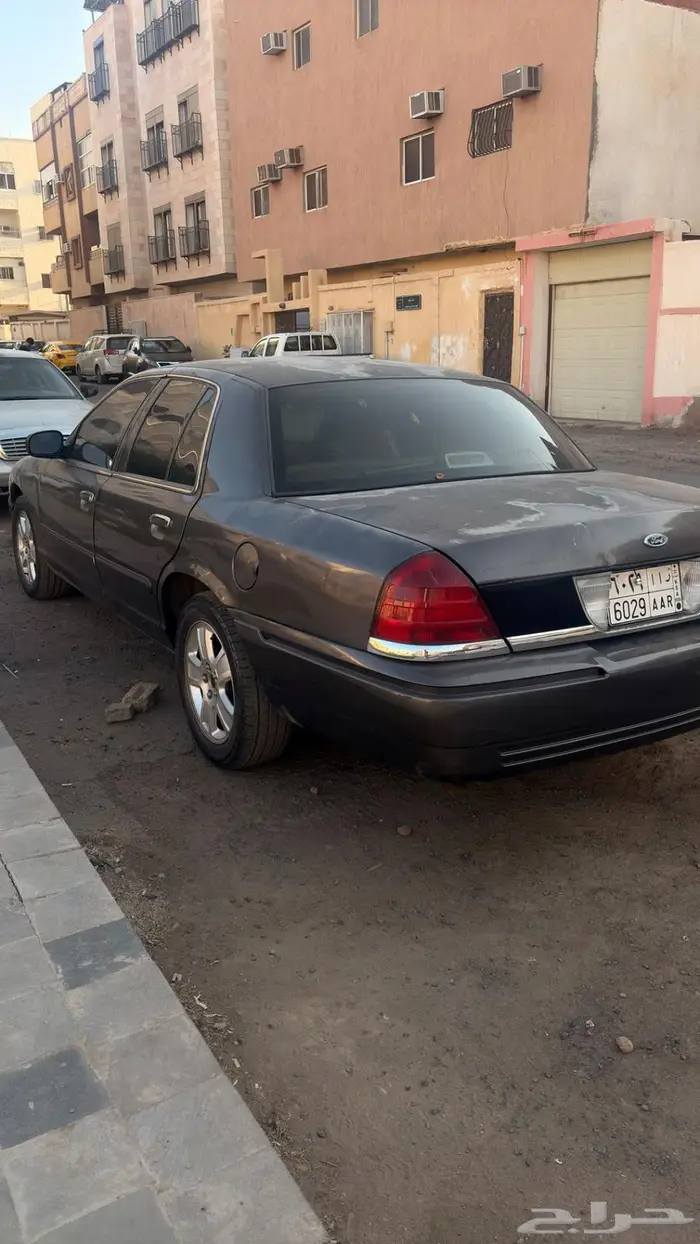 فورد فكتوريا 2007 5