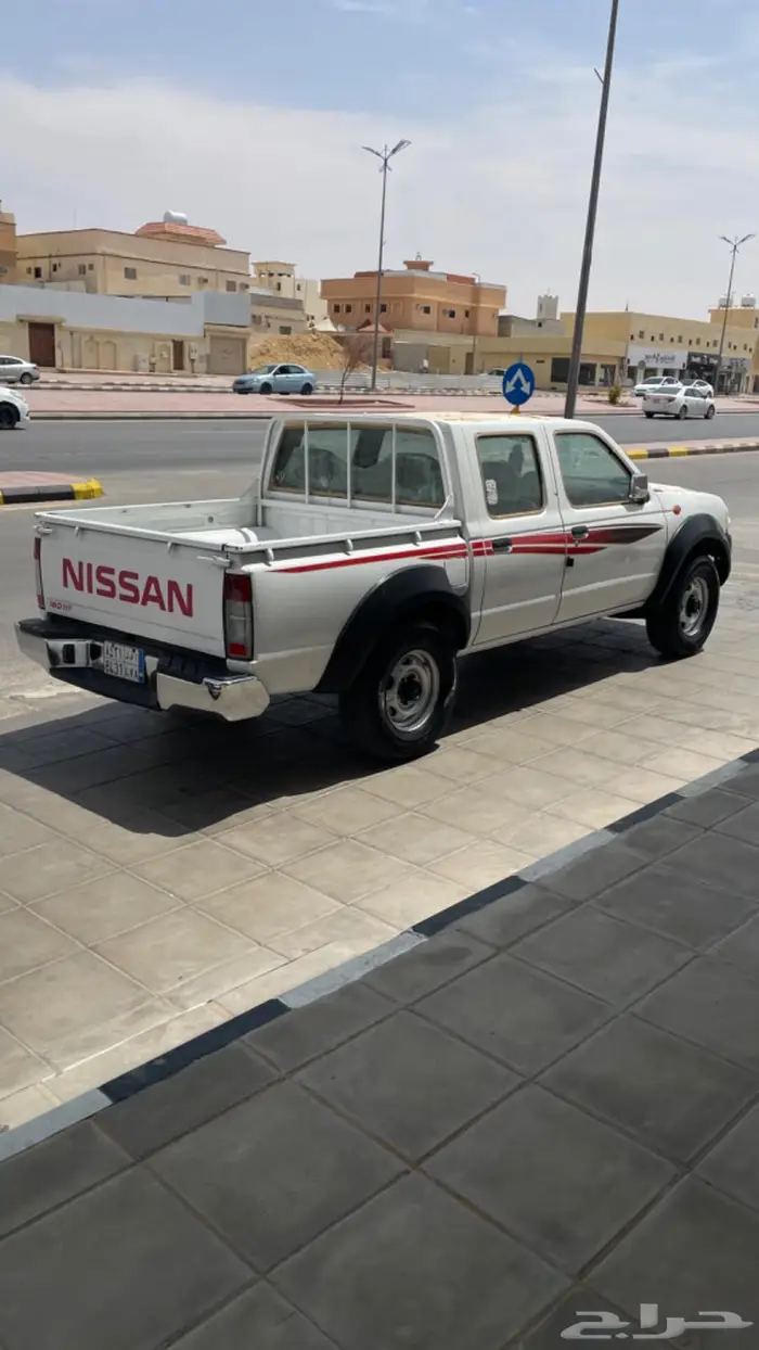 نيسان ددسن 5