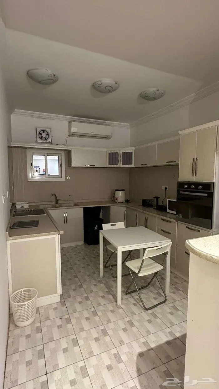 شقة عوائل للإيجار 3