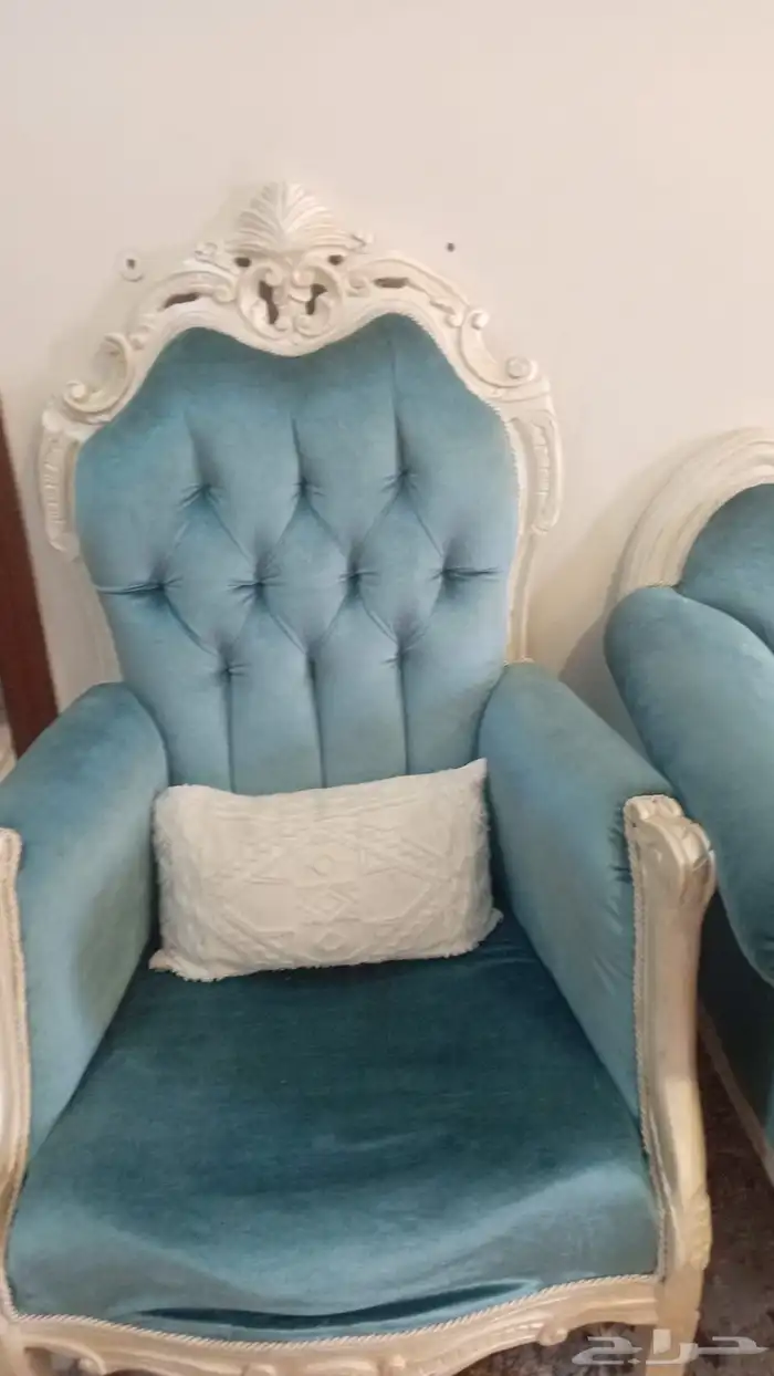 كنب سماوي اثنين كبار واثنين صغار نظيف خشبه قوي ب550 1