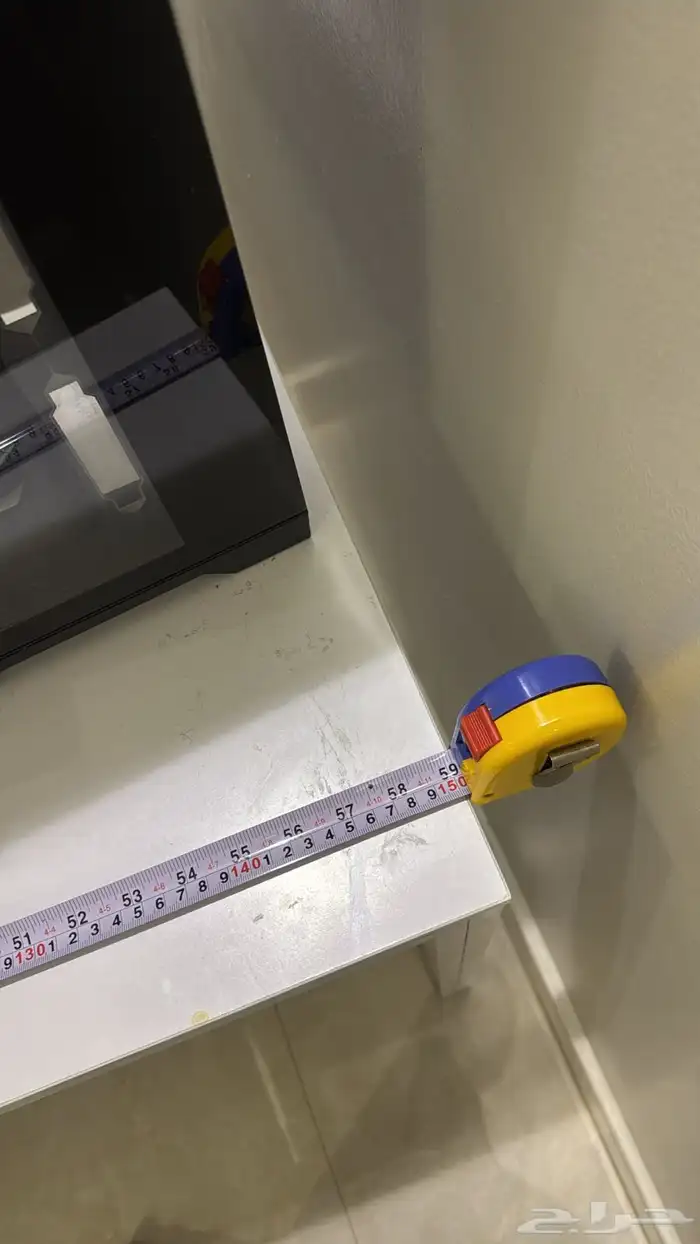 طاولة مكتب 1