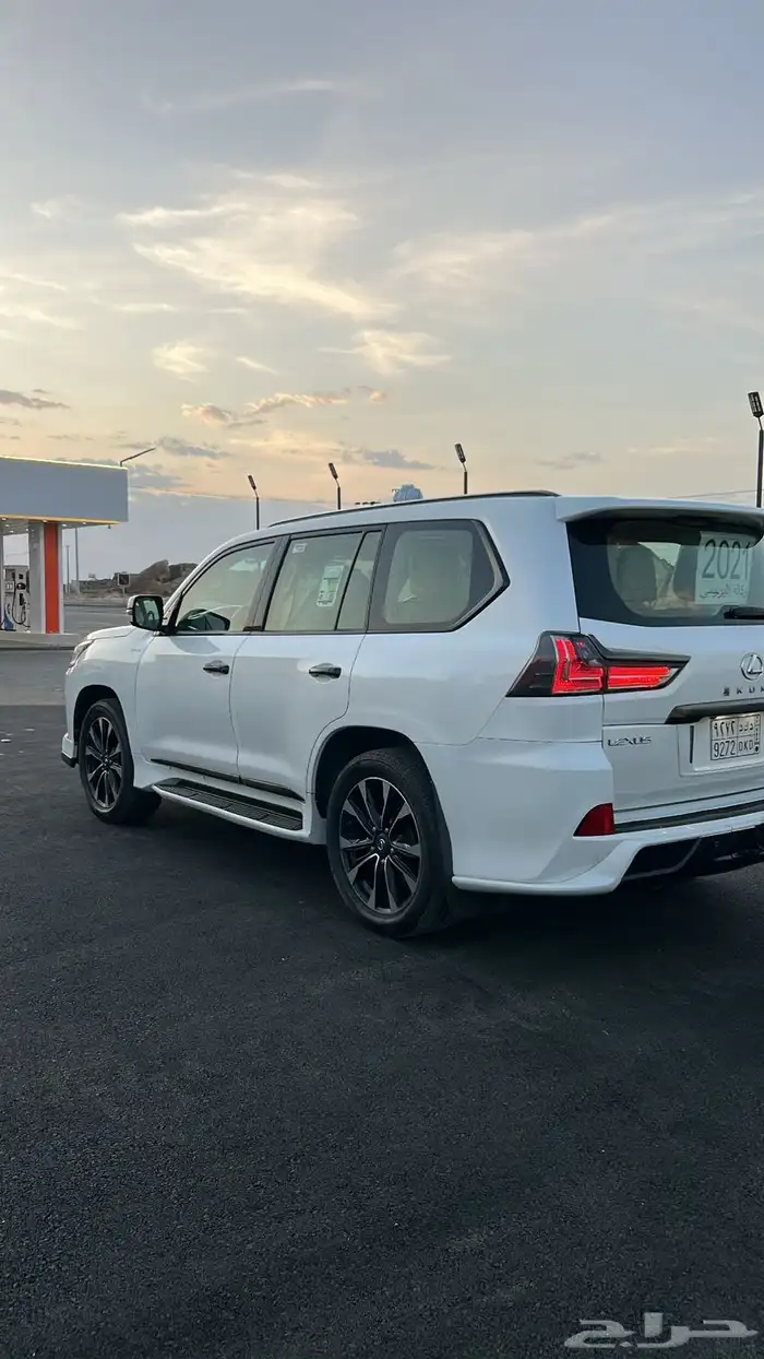 للبيع جيب لكزس 2016 4