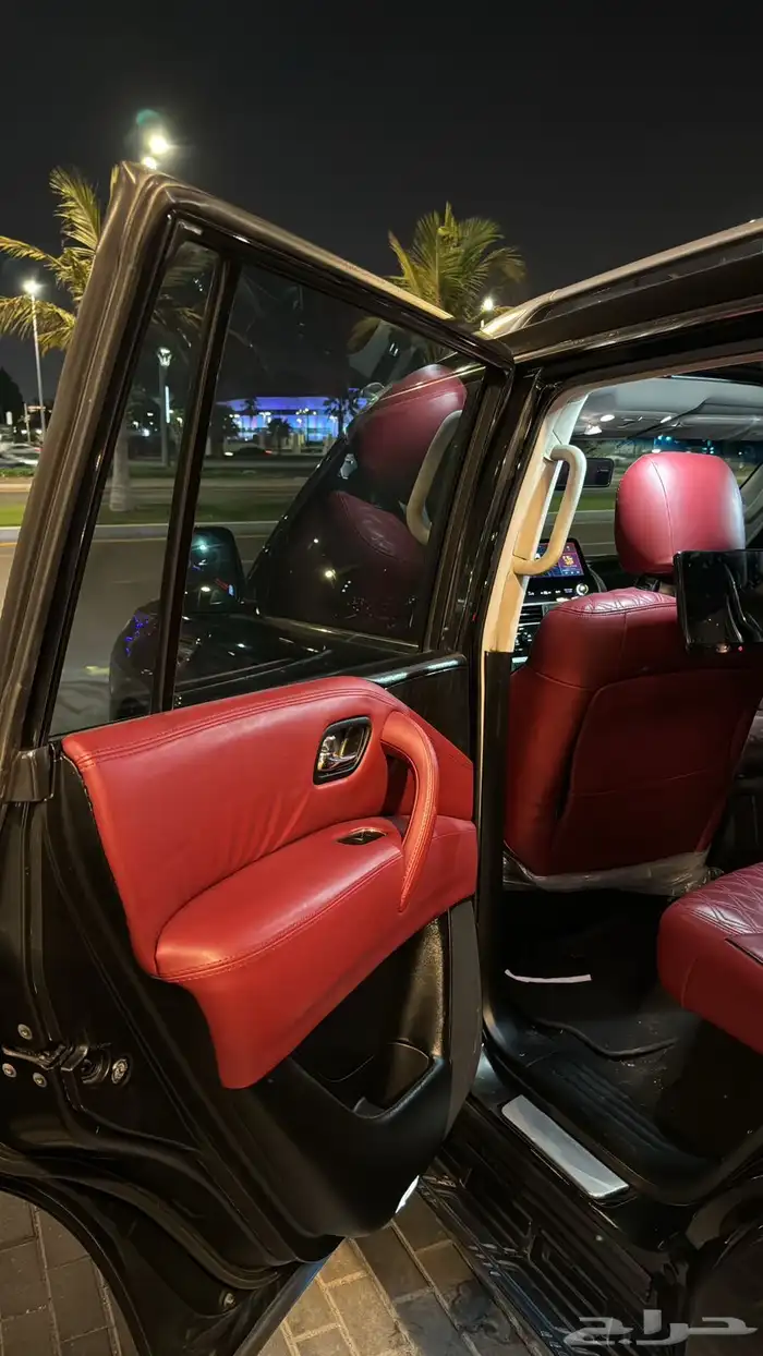 للبيع باترول بلاتينيوم 2010 مرهم داخلي وخارجي2024 (400 حصان 8