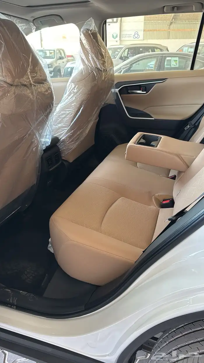 تويوتا راف فور XLE 2025 3