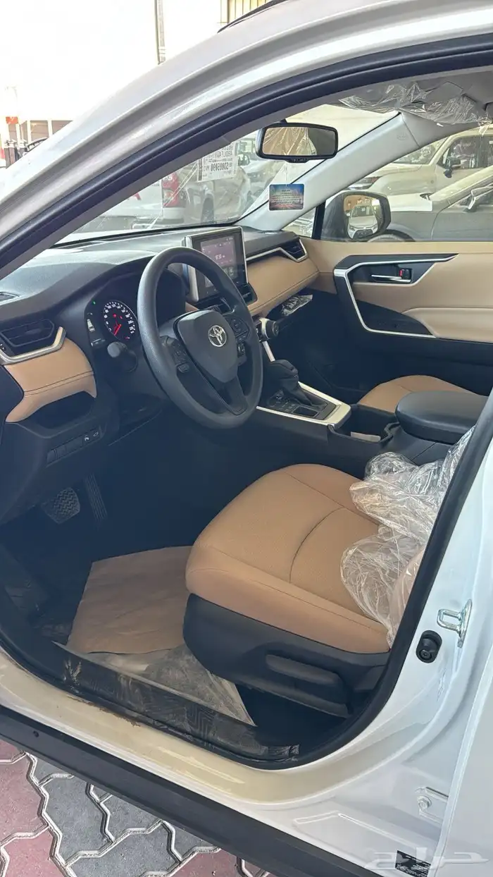 تويوتا راف فور XLE 2025 6