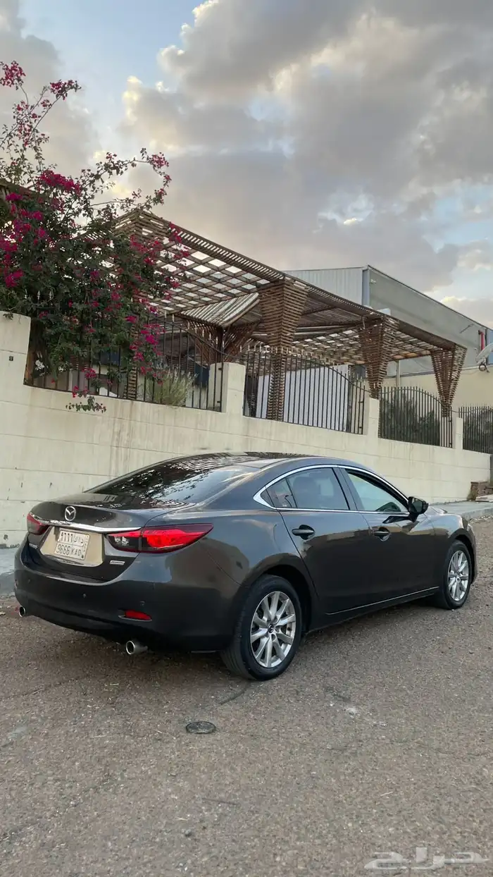 مزدا 2017 للبيع 5