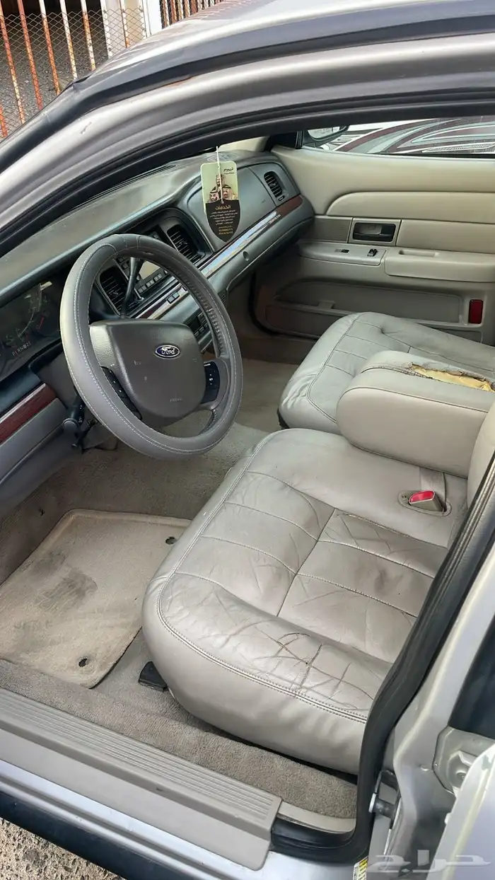 للبيع فورد فاكتوريا امريكي 2