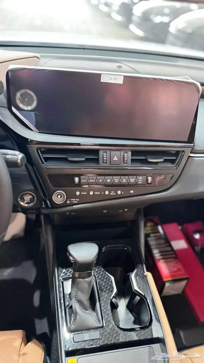 لكزس ES350 بريمي نص فل 2025 9