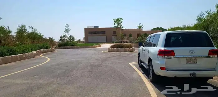 لاندكروزر 4