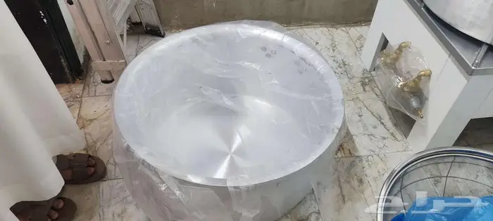 للبيع لاهل الطلعات قدور ومركب 0