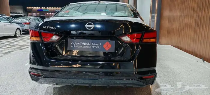 نيسان التيما 2.5 ستاندر 2024 4