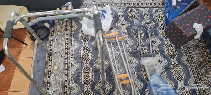 مشاية وعكاز 2