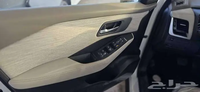 نيسان اكس تريل 7 مقاعد دفع امامي 2025 S ( كاش   اقساط ) عرض 18