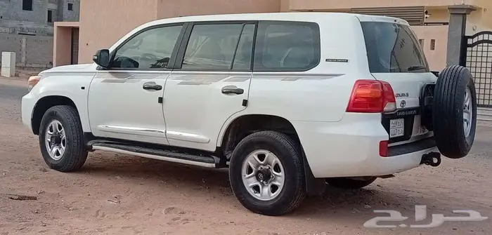 لاندكروزر 3