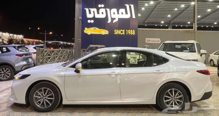 تويوتا كامري E بنزين ستاندر 1