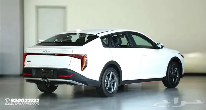 انطلق بثقة مع كيا K4 GL 3