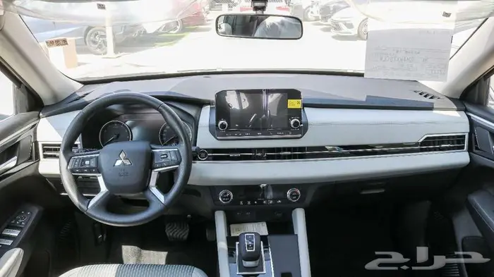 ميتسوبيشي اوتلاندر 5 راكب 2025 كاش واقساط 7