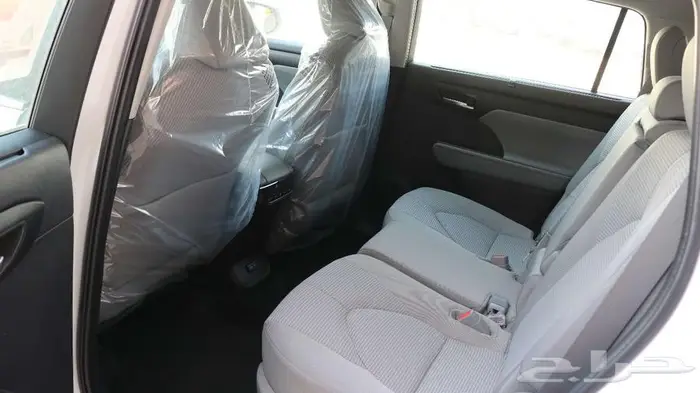 تويوتا هايلاندر نص فل كاش وبالتقسيط 15