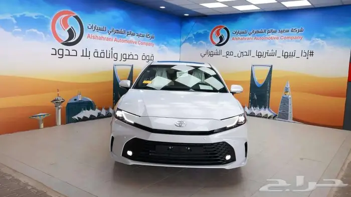 تويوتا كامري LE بنزين 2025 0