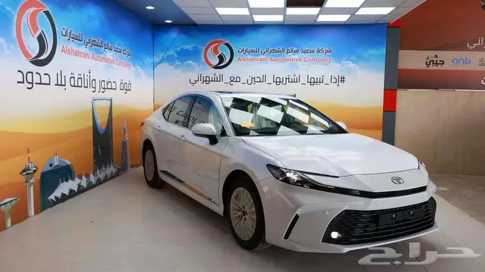 تويوتا كامري LE بنزين 2025 8