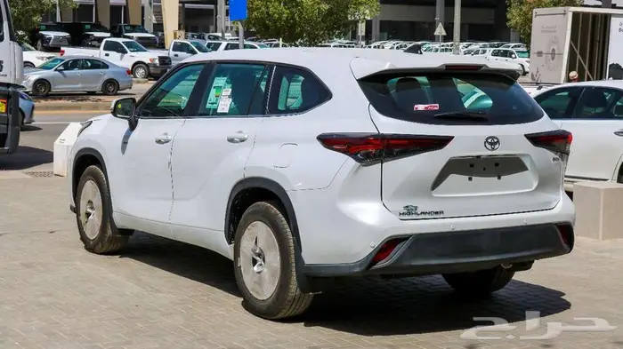 تويوتا هايلاندر 2025 متوفر جميع الفئات كاش _ اقساط 4