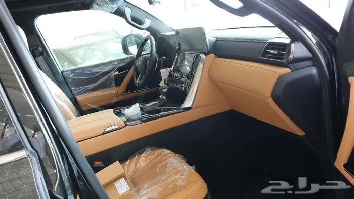 لكزس LX 600 BB سعودي وساير كاش وبالتقسيط 8