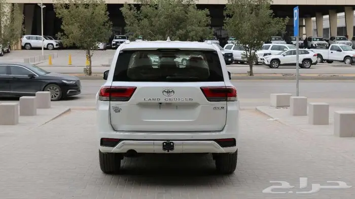 تويوتا GXR L4 بنزين وديزل كاش وبالتقسيط 6