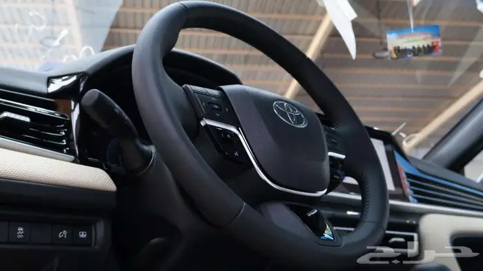 كامري نص فل 2025 بنزين 11