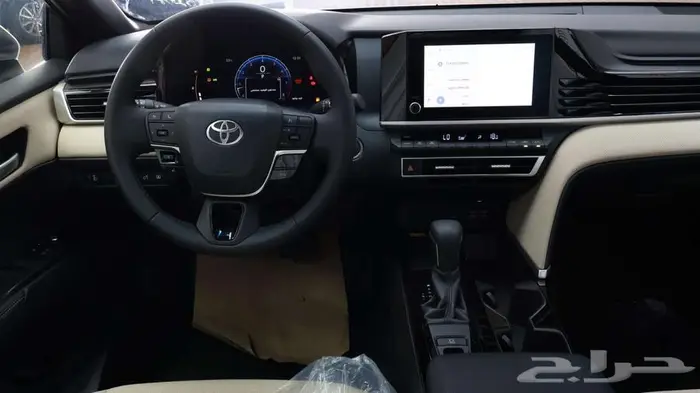 كامري نص فل 2025 بنزين 6