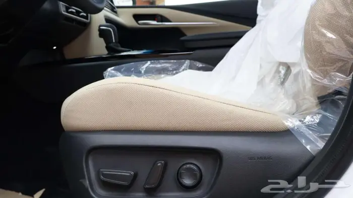 كامري نص فل 2025 بنزين 7