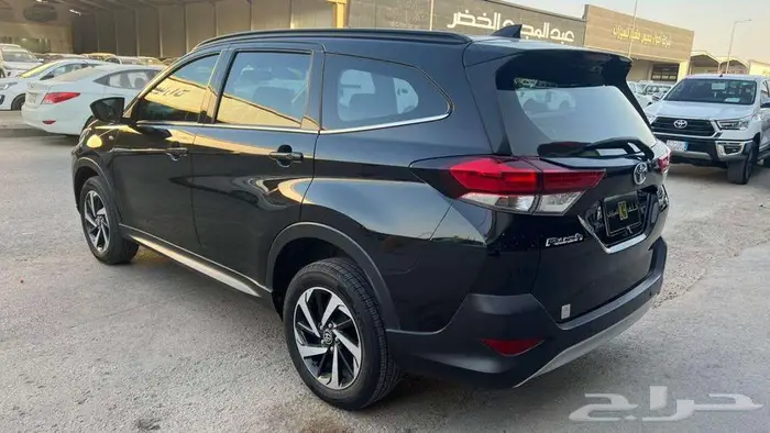 تويوتا راش موديل 2023- معرض خلف للسيارات 4