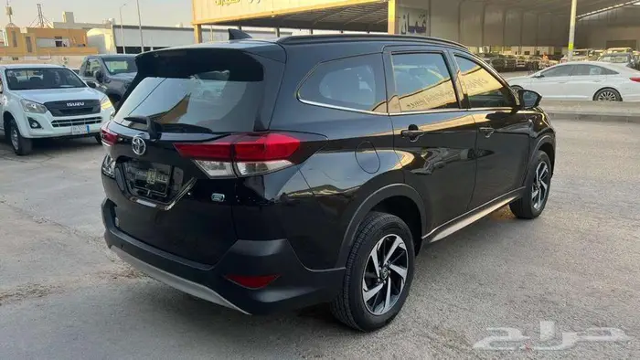 تويوتا راش موديل 2023- معرض خلف للسيارات 3
