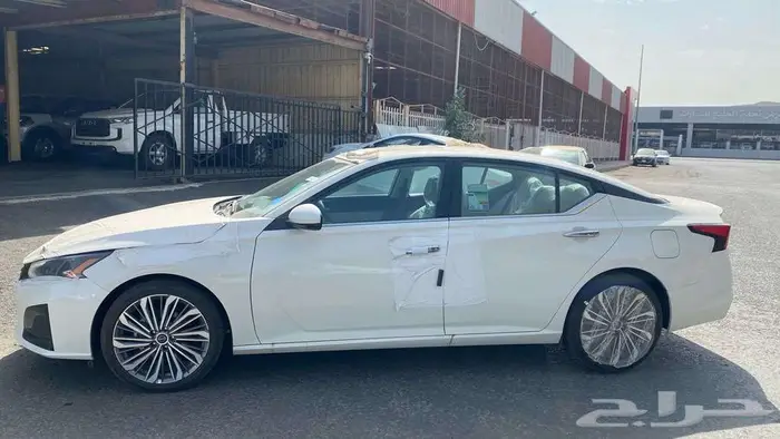 نيسان التيما SV نص فل 2026 2