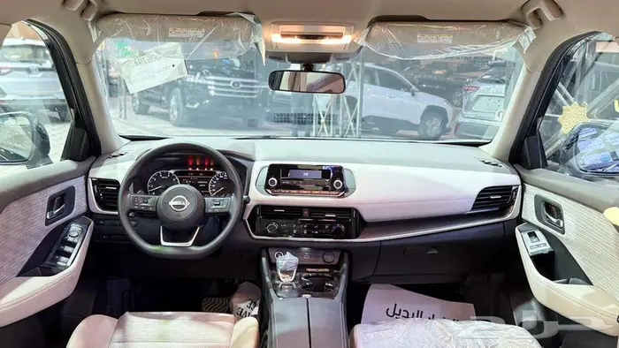 نيسان اكس - تريل 7 مقاعد بدون دبل 17