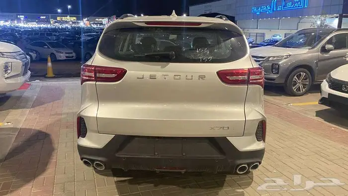 عرض خاص جيتور X70 لاكجري موديل 2025 عدد 7 راكب 3