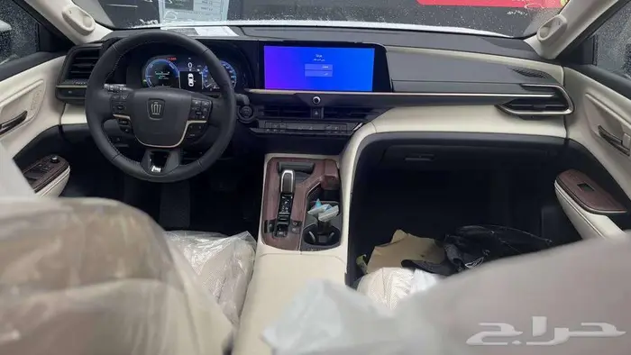 تيوتا كراون بريميوم 6