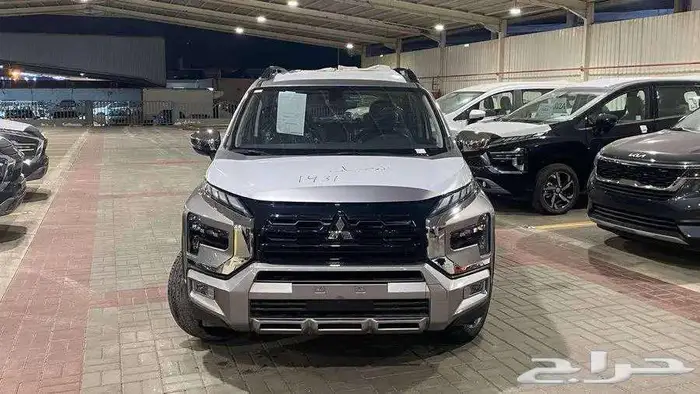 عرض خااص متسوبيشي اكسباندر كروس 2025 فل كامل 0