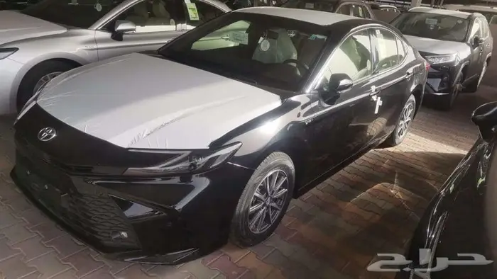 كامرى E هايبرد 2025 سعودى كاش واقساط 0