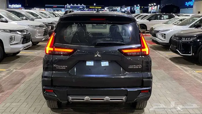 عرررض خااص متسوبيشي اكسباندر كروس بريميوم 2025 فل كامل 3